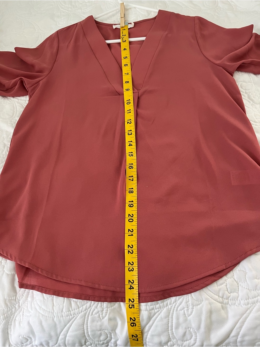 Lush Women’s V-Neck Blouse in Dusty Rose Size XS - Picture 10 of 11
